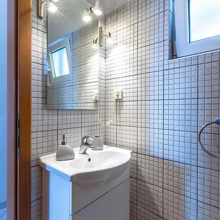 Quore Matto 招待所 米欧纳