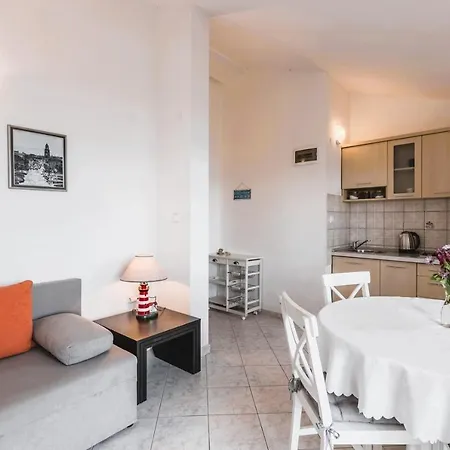 Gostinjska kuća Quore Matto Milna (Hvar)